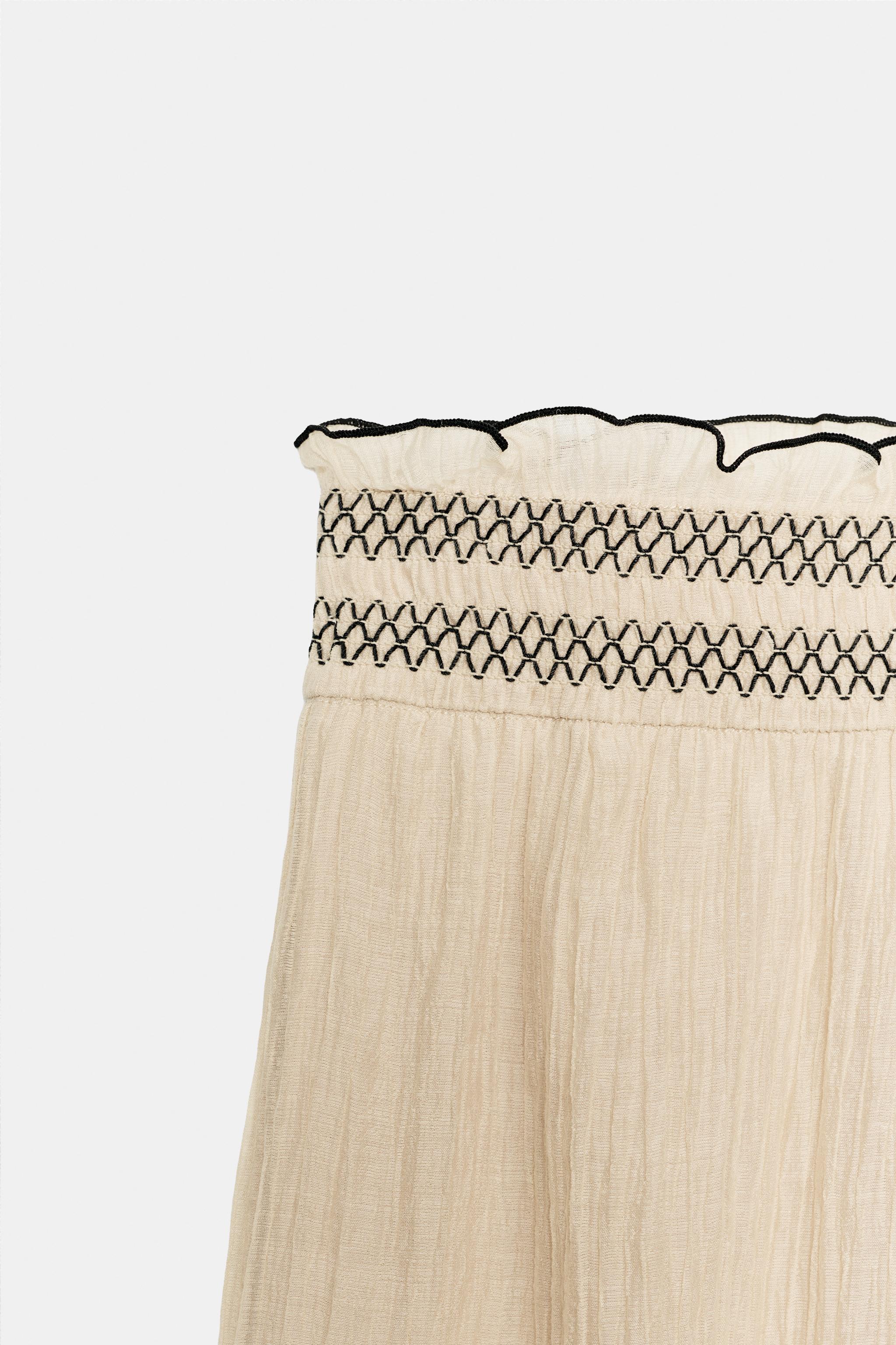 CULOTTES WITH CONTRASTING SEAMS